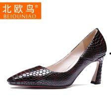 国产真皮高跟鞋推荐视频,国产真皮高跟鞋推荐，尽显优雅风采