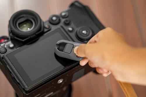 国产相机快拆背带安装视频,轻松掌握快拆技巧