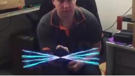 中国产led电风扇视频  第3张